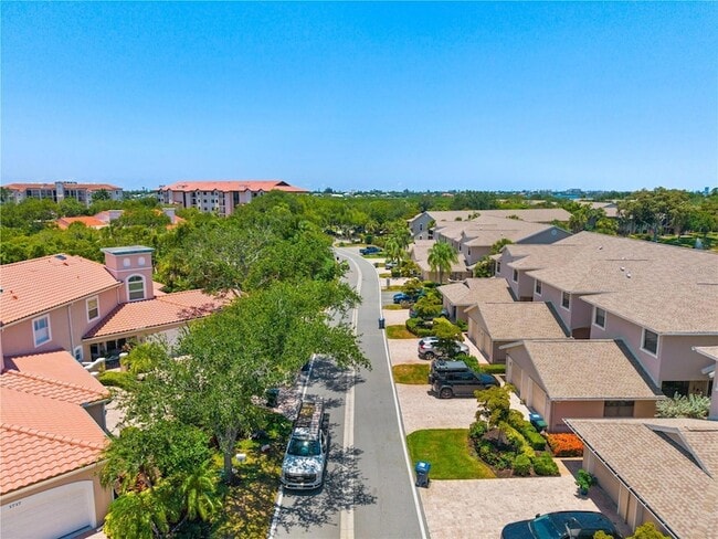 Building Photo - 1714 Starling Dr