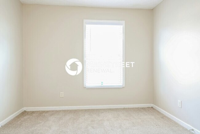 Building Photo - 4 Bedroom Pet-Friendly Home in Decatur, GA with Main Street Renewal