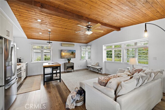 Building Photo - 2609 Victoria Dr