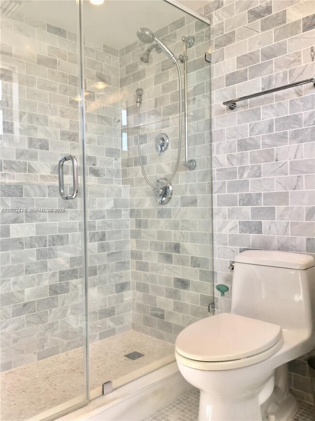 Building Photo - 618 Euclid Ave