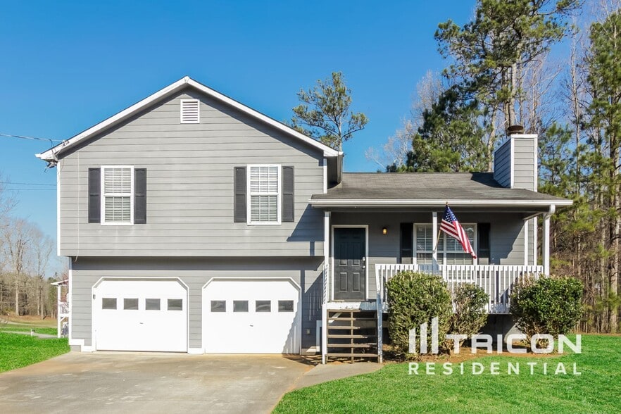 Primary Photo - 24 Tanner Dr