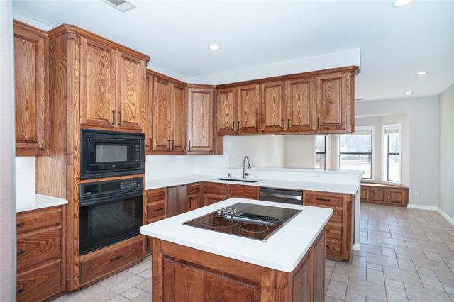 Building Photo - 250 Timberleaf Dr