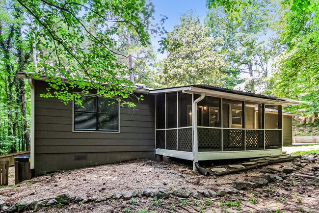 Building Photo - 7970 Norris Lake Rd