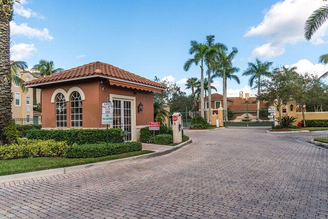 Building Photo - 11740 St Andrews Place