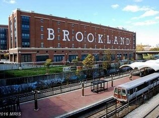 Building Photo - 1041 Taussig Place Northeast