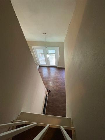 Building Photo - 2311 Balsam Dr