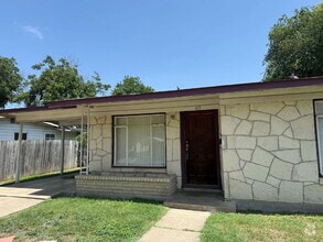 Building Photo - Mid Century Dream with Pink Bathroom