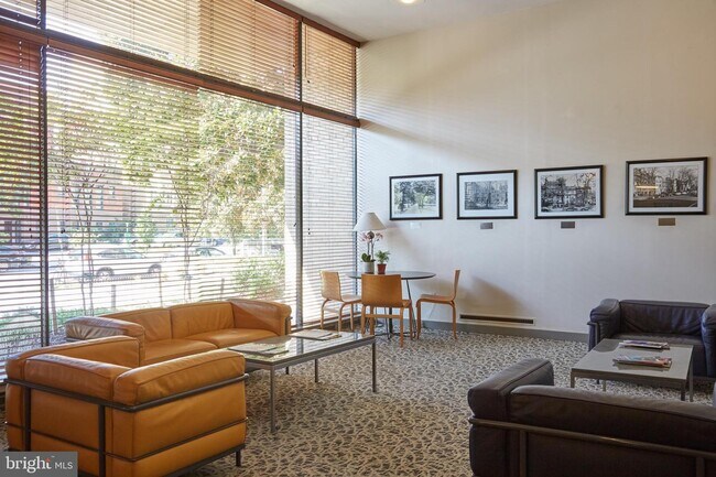 Building Photo - 1711 Massachusetts Ave NW