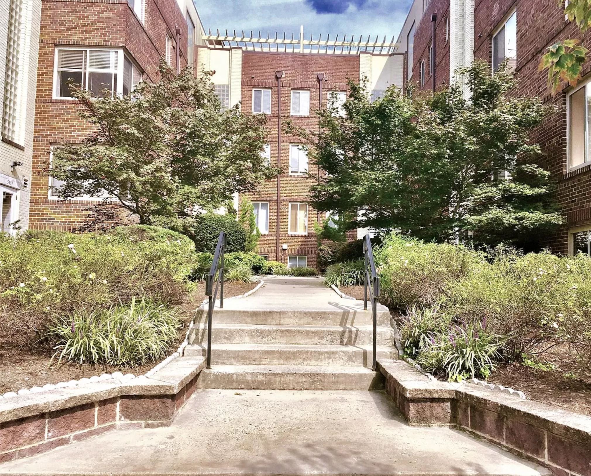 Building Photo - 5401 9th St NW