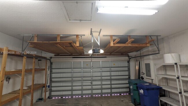 Building Photo - 8929 NW 165th Terrace