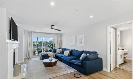 Building Photo - 6435 Kanan Dume Rd