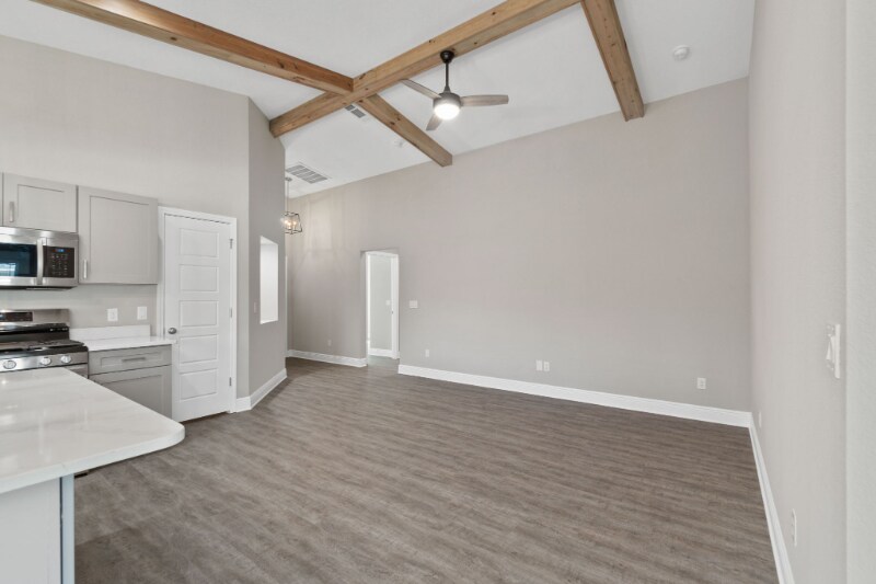 Building Photo - 8258 Nelson St