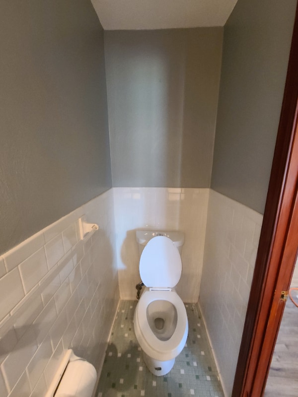 Building Photo - 8116 Tidal Rd