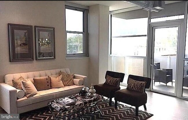 Building Photo - 3409 Wilson Blvd