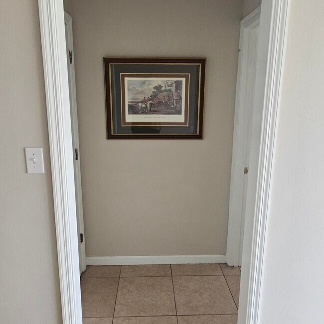 Building Photo - 200 Sandestin Ln