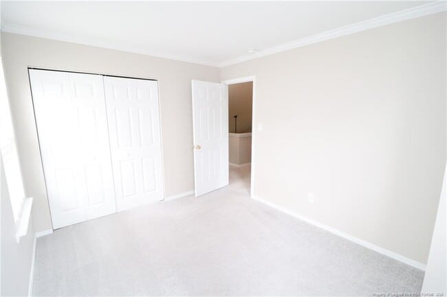 Building Photo - 805 Meeting Hall Dr