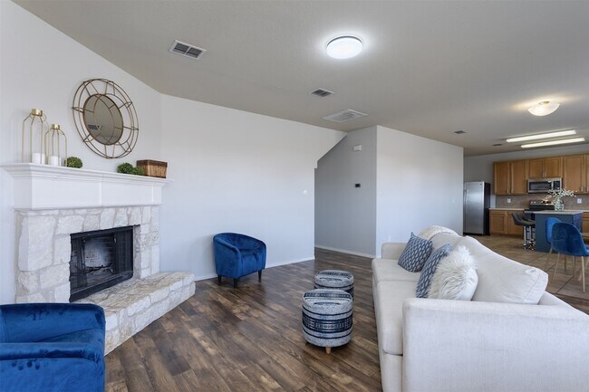 Building Photo - 14504 Eaglemont Dr