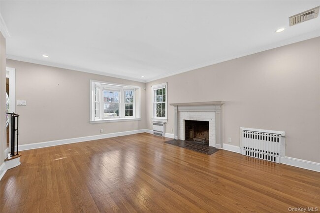 Building Photo - 78 Garfield St