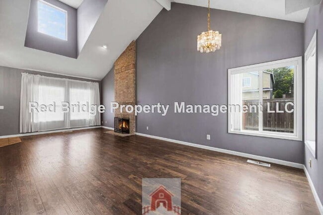 Building Photo - 13571 SW Uplands Dr