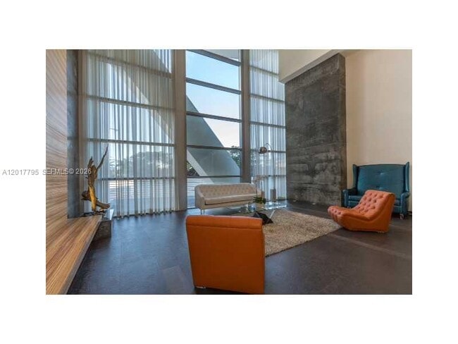 Building Photo - 888 Biscayne Blvd