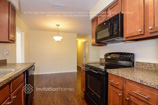 Building Photo - 5348 Colewood Pl