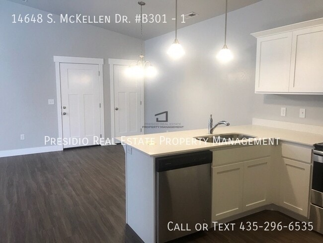 Building Photo - 14648 McKellen Dr