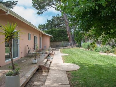 Building Photo - 3549 Lazarro Dr