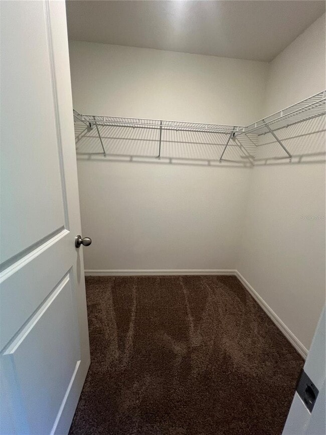 Building Photo - 2762 Raindrop Run St