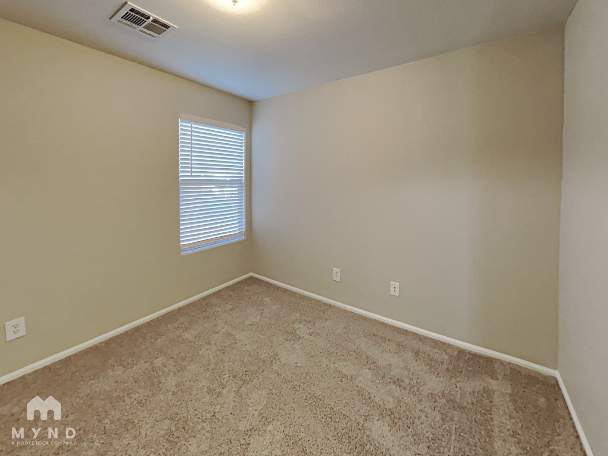 Building Photo - 12325 W El Nido Ln