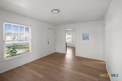 Building Photo - 1404 Mulford St