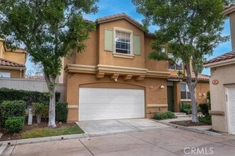 Building Photo - 62 Calle De Los Ninos