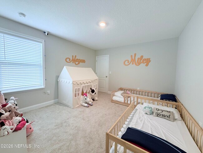 Building Photo - 171 Granite Ave