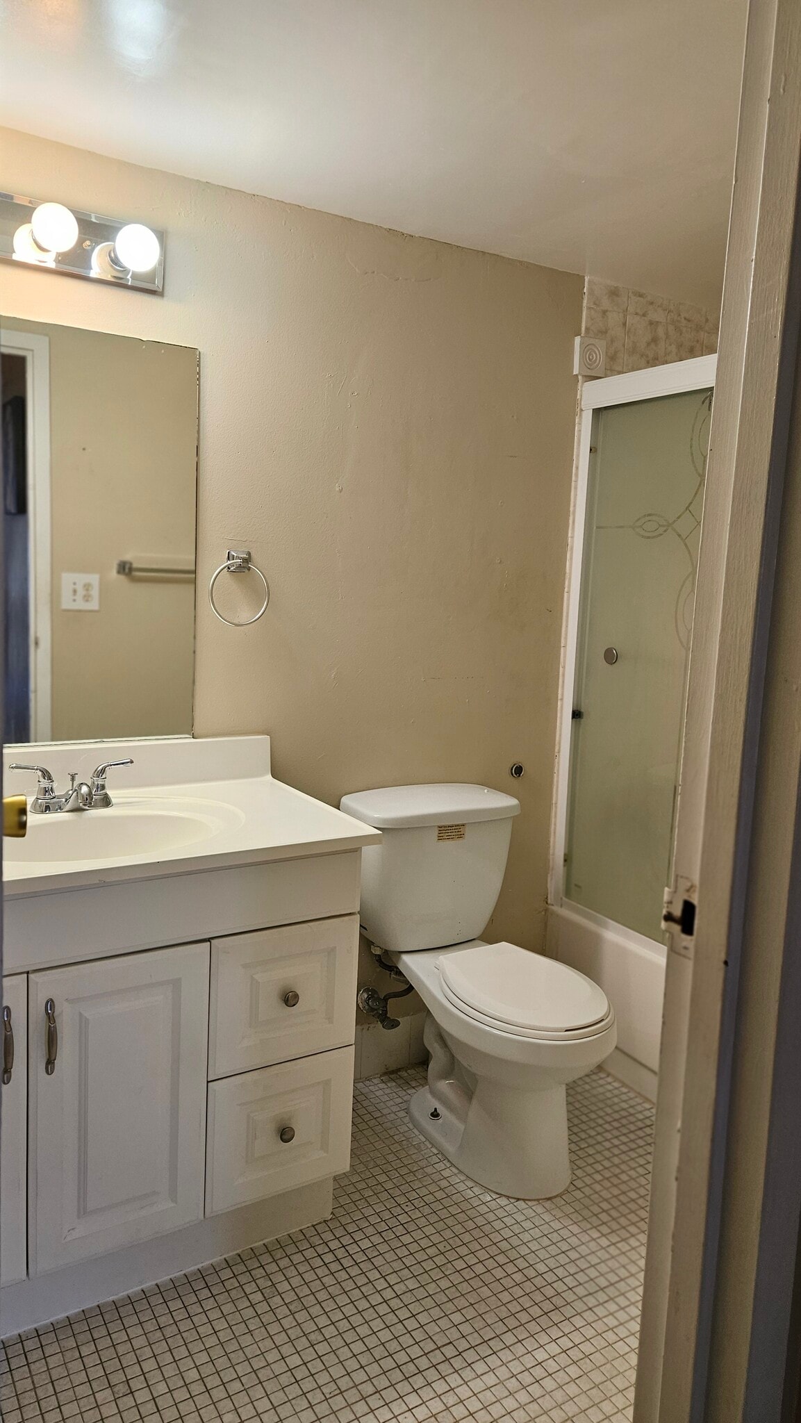 Building Photo - 16851 NE 23rd Ave