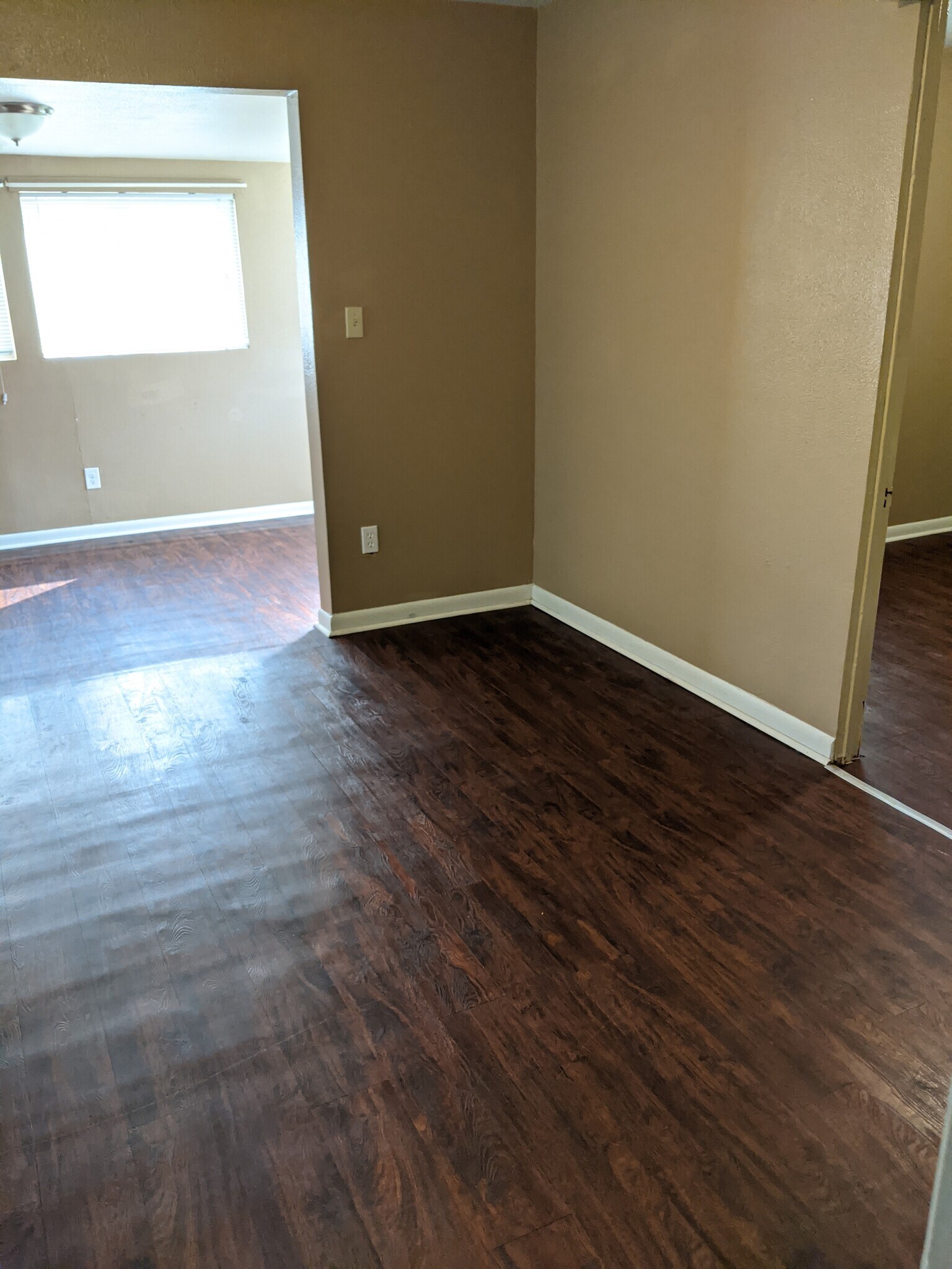 Living room - 109 Washington Avenue