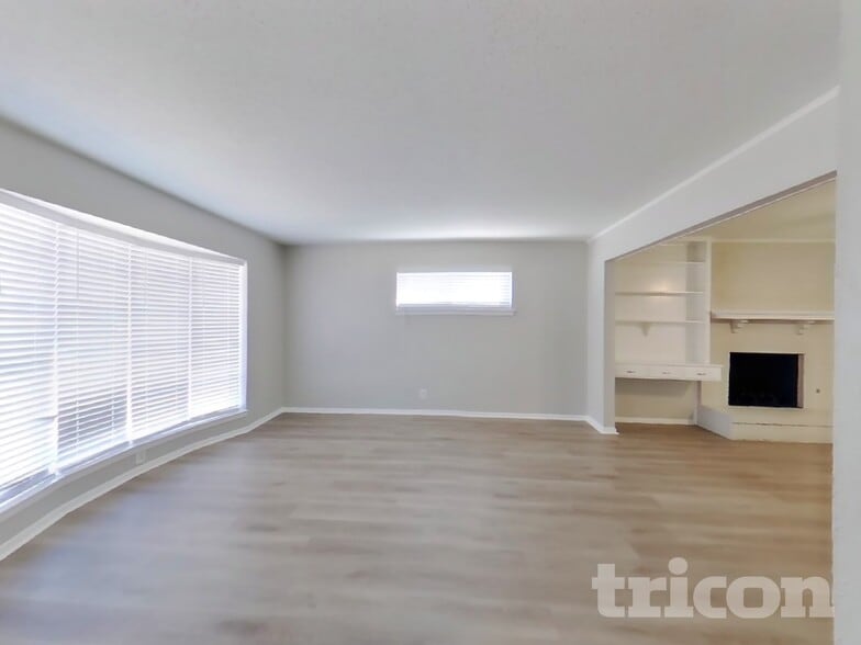 Building Photo - 1706 Crooks Ct