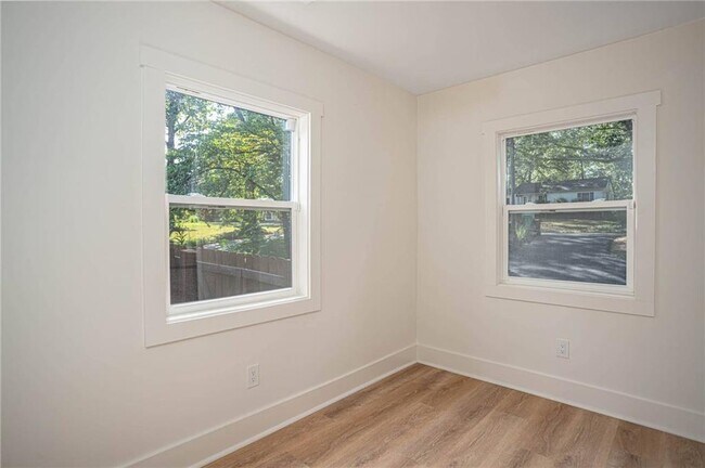 Building Photo - 3448 Orchard Cir