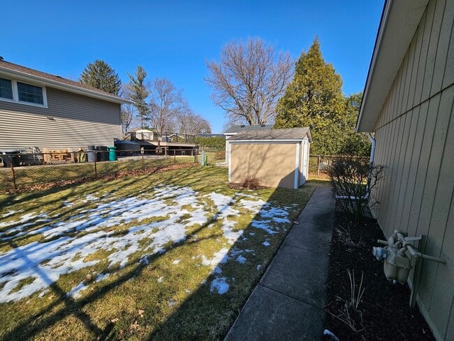 Building Photo - 1828 Cannon Ct