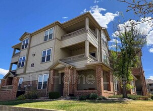 Building Photo - 12820 Ironstone Way
