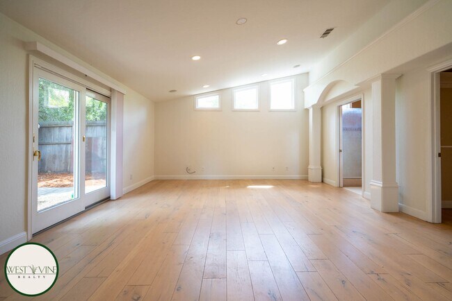 Building Photo - Gorgeous Four Bedroom Home | Expansive Backyard | Swimming Pool