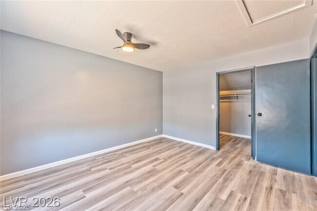 Building Photo - 7216 Archcrest Ave