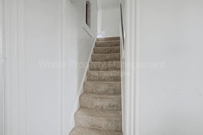 Building Photo - 3116 N Elizabeth St