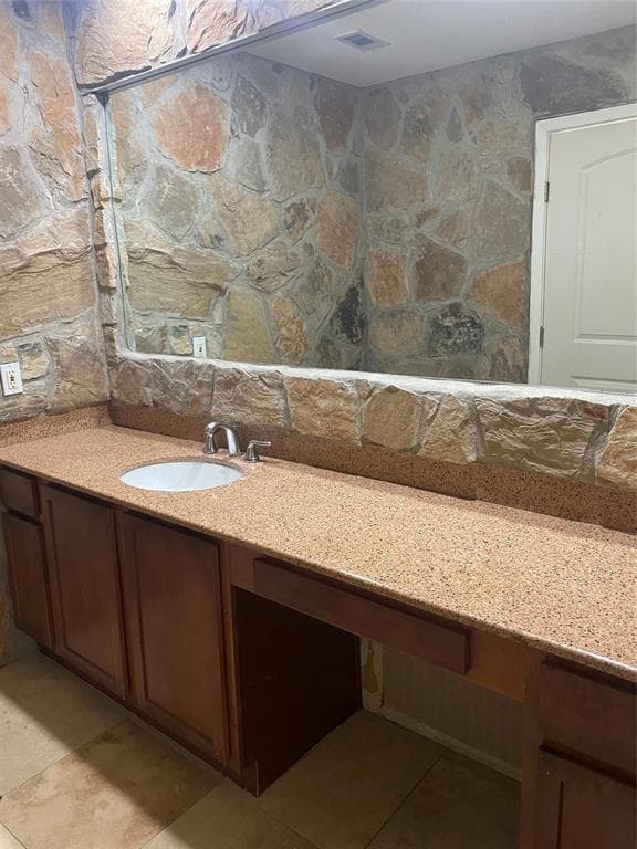 Building Photo - 2612 San Pedro St