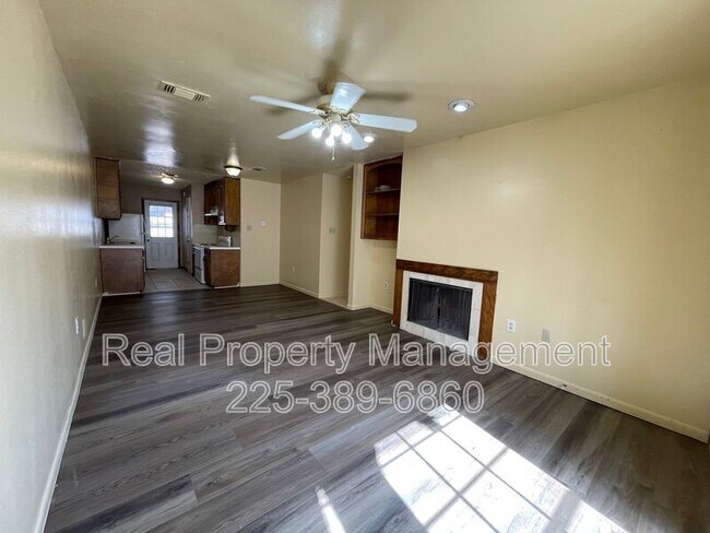 Building Photo - 10642 Stanley Aubin Ln