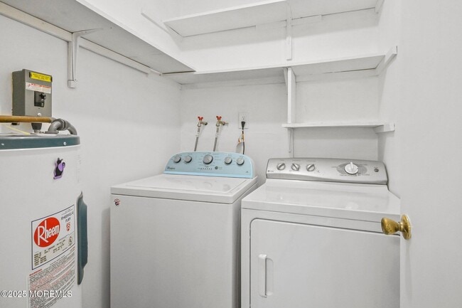 Building Photo - 120 Amberly Dr