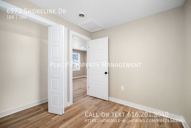 Building Photo - 6973 Shoreline Dr