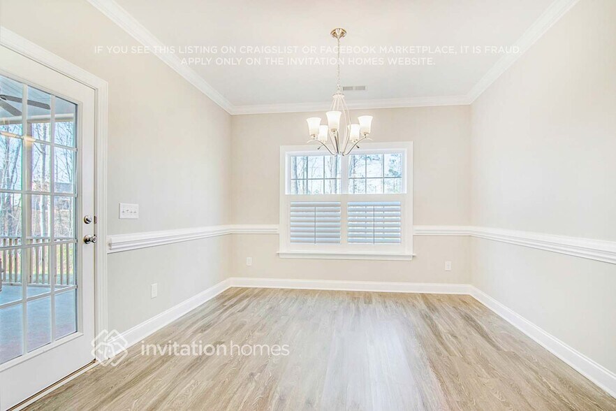 Building Photo - 136 Bowhill Dr