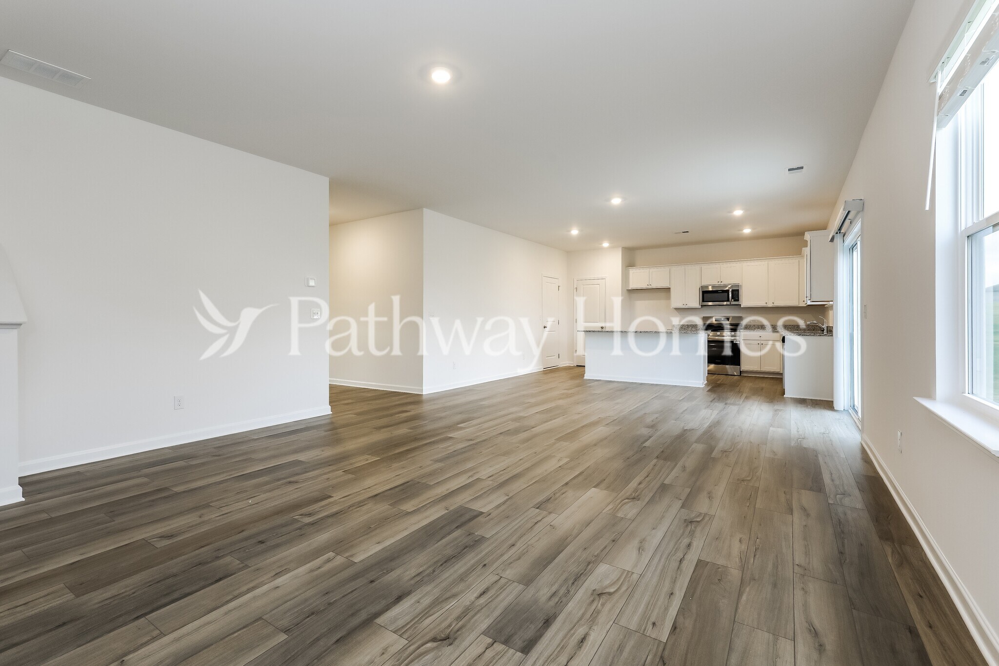 Building Photo - 549 Almere Dr