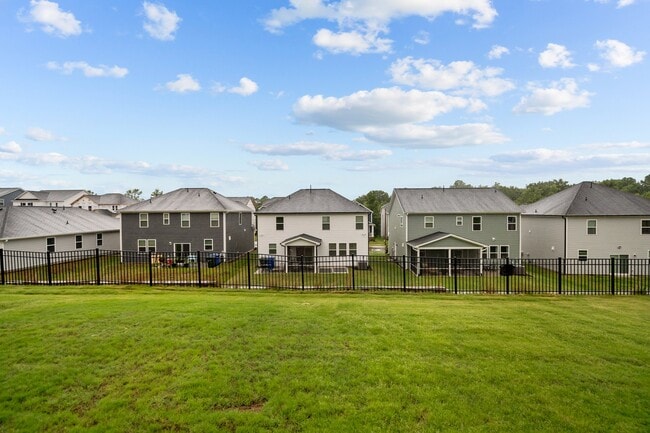 Building Photo - 2130 Rockface Wy