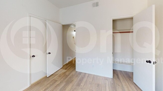 Building Photo - 11666 N 28th Dr