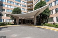 Building Photo - 4101 Cathedral Ave NW